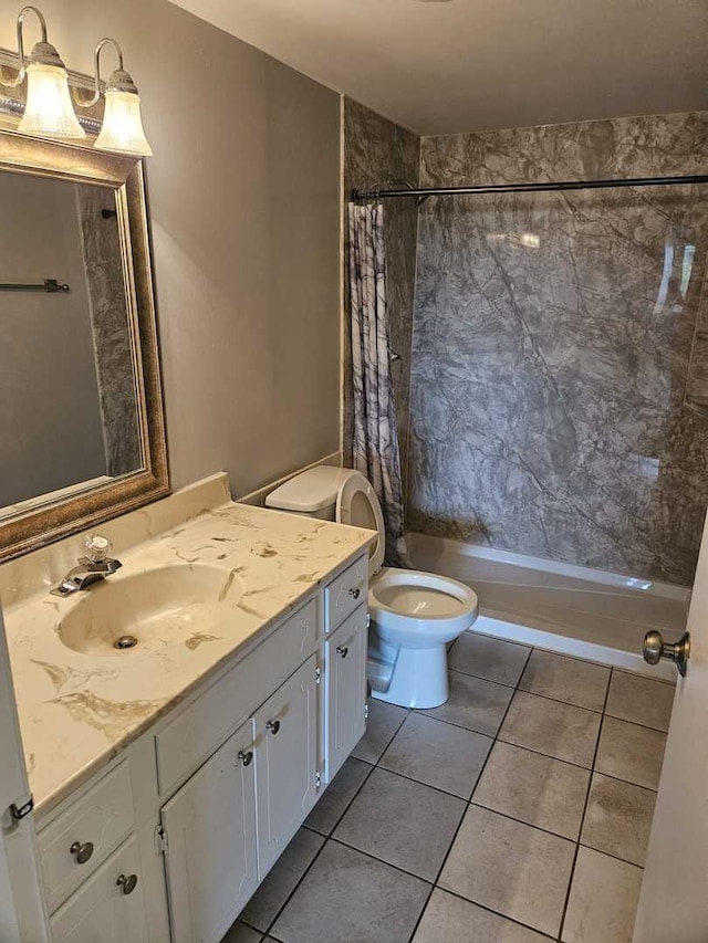 1100 E Randville Dr Unit 304, Palatine, IL 60074 - bathroom featuring vanity and tile patterned floors