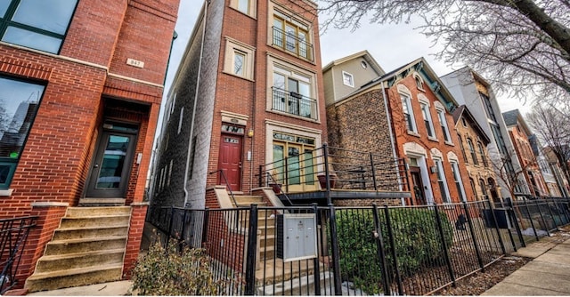 945 N Honore St Unit 1, Chicago, IL 60622 - photo 1