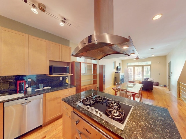945 N Honore St Unit 1, Chicago, IL 60622 - photo 3