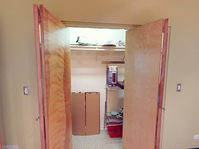 945 N Honore St Unit 1, Chicago, IL 60622 - photo 30