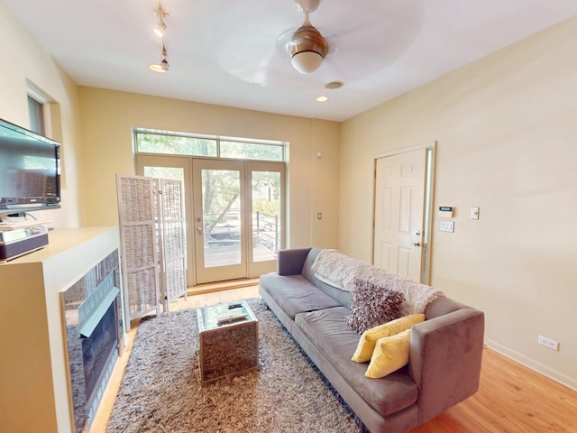 945 N Honore St Unit 1, Chicago, IL 60622 - photo 6