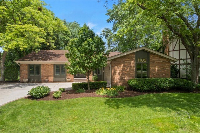 1105 W Bauer Rd, Naperville, IL 60563 - photo 3