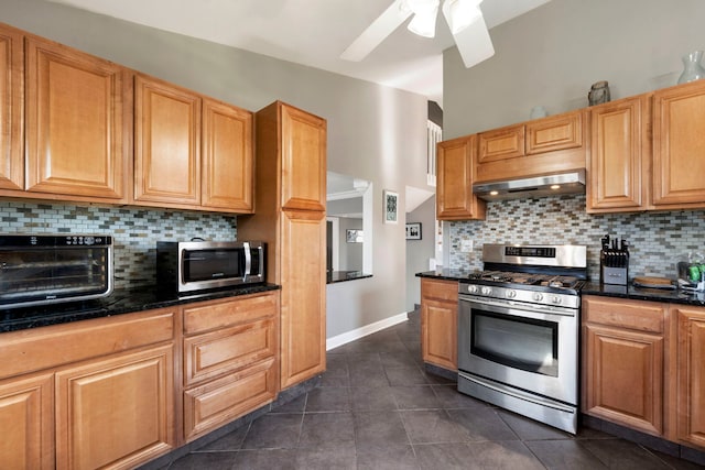 24 Fillmore Ln, Streamwood, IL 60107 - photo 9