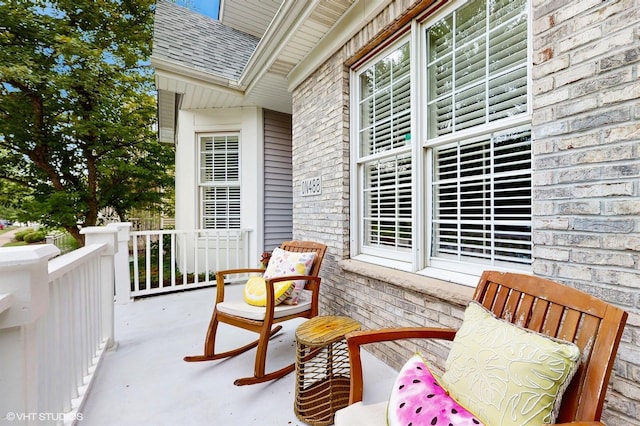 0N488 Baker Dr, Geneva, IL 60134 - view of balcony