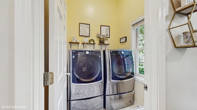 0N488 Baker Dr, Geneva, IL 60134 - laundry room featuring separate washer and dryer