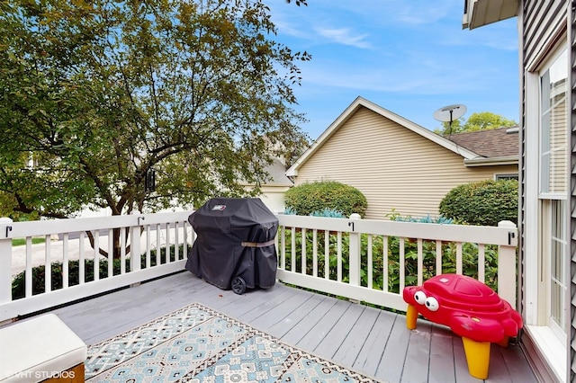 0N488 Baker Dr, Geneva, IL 60134 - deck with area for grilling