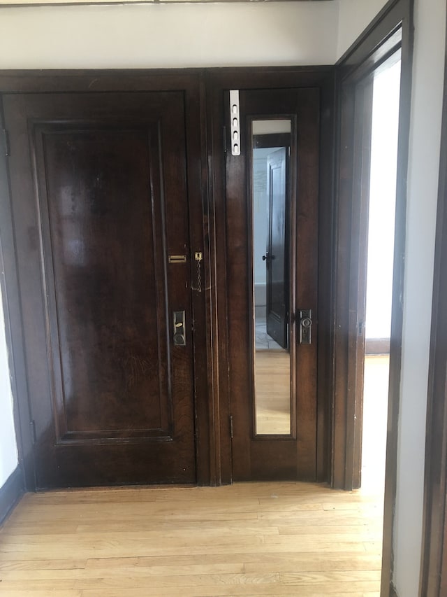 2244 W Augusta Blvd, Chicago, IL 60622 - corridor featuring light wood-type flooring