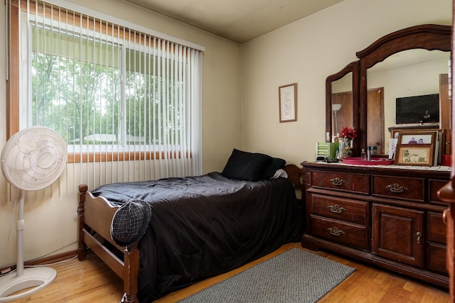6650 Happy Acres Rd, Rockford, IL 61101 - bedroom with light wood finished floors