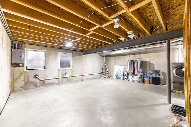 18422 Century Ct, Tinley Park, IL 60477 - unfinished below grade area with electric panel and washer / clothes dryer