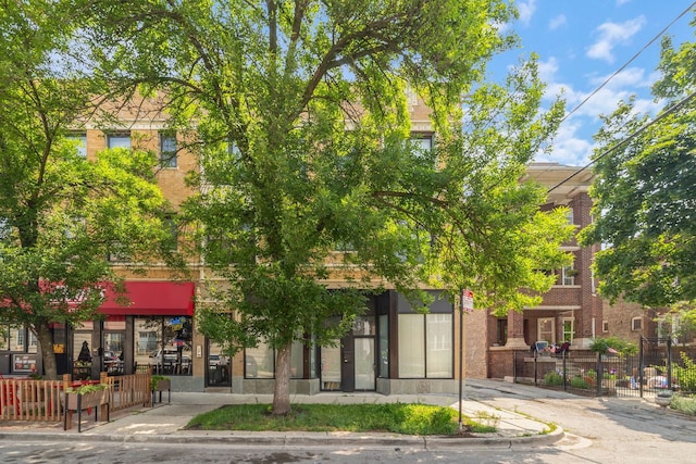 4753 N Talman St Unit 2S, Chicago, IL 60625 - view of property