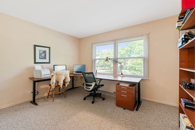3930 Bordeaux Ct, Northbrook, IL 60062 - carpeted office with baseboards