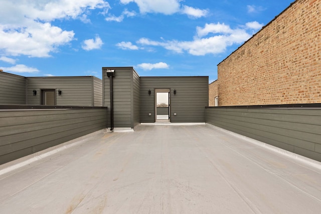 4932 S Martin Luther King Dr, Chicago, IL 60653 - view of patio