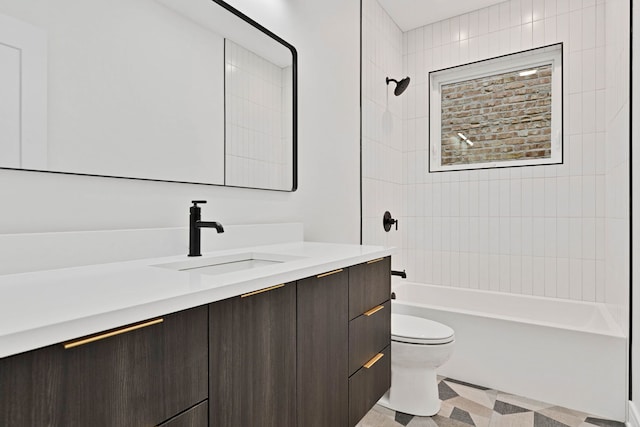 4932 S Martin Luther King Dr, Chicago, IL 60653 - full bath with vanity and shower / washtub combination