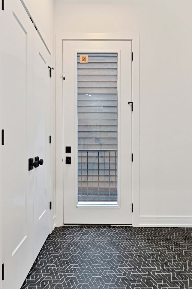 4932 S Martin Luther King Dr, Chicago, IL 60653 - view of doorway
