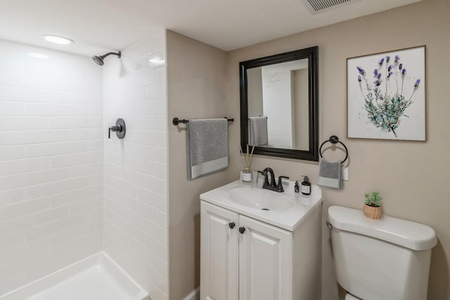 9934 Herrick Ave, Franklin Park, IL 60131 - full bath featuring a tile shower and vanity