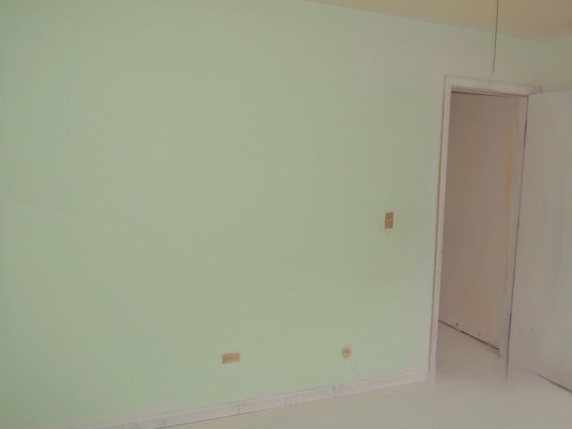 1025 S Ardmore Ave, Villa Park, IL 60181 - view of unfurnished room
