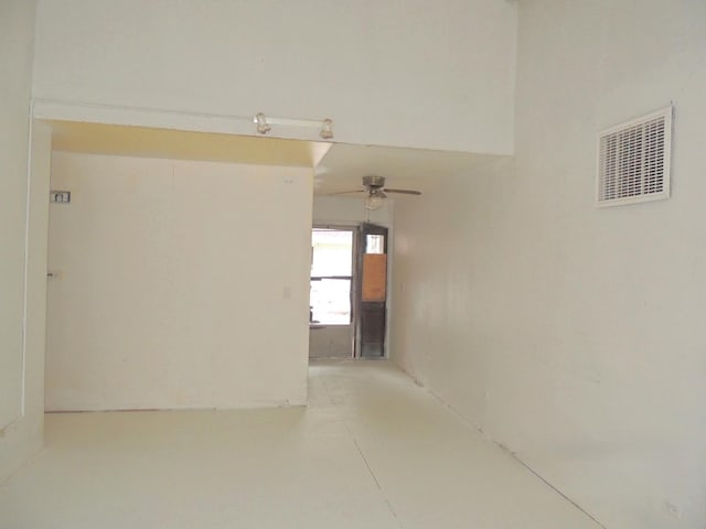1025 S Ardmore Ave, Villa Park, IL 60181 - unfurnished room with ceiling fan