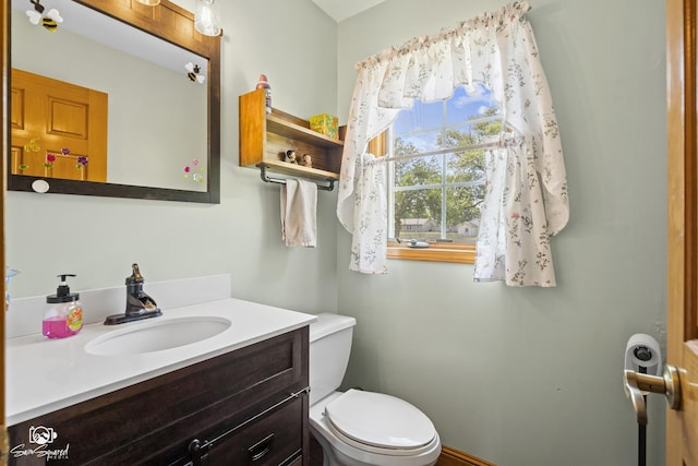 131 E Main St, Essex, IL 60935 - half bath featuring toilet and vanity