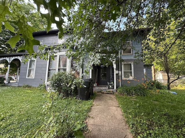 121 S Elm St, Washington, IL 61571 - view of front facade with a front lawn