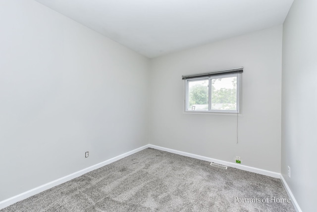 450 E Briarcliff Rd, Bolingbrook, IL 60440 - carpeted spare room with baseboards