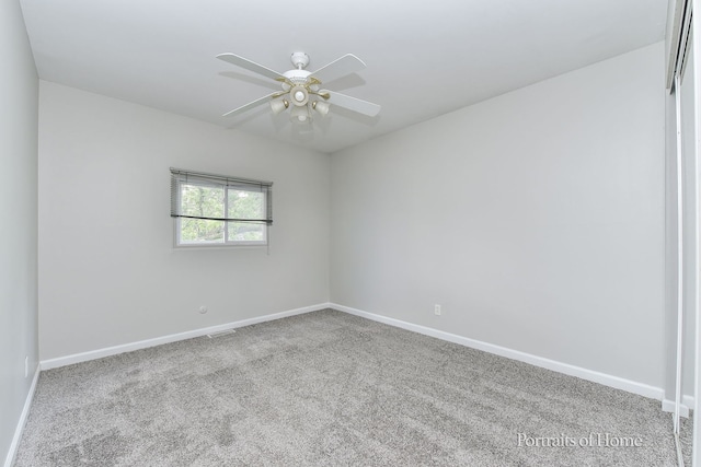 450 E Briarcliff Rd, Bolingbrook, IL 60440 - empty room featuring carpet floors and a ceiling fan
