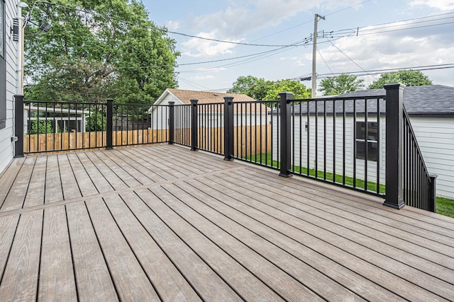 7635 W Balmoral Ave, Chicago, IL 60656 - view of wooden terrace