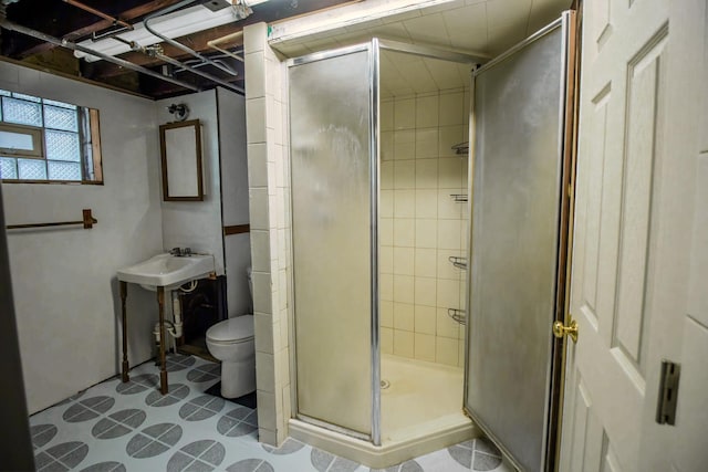 524 E 13th St, Lockport, IL 60441 - bathroom featuring a stall shower