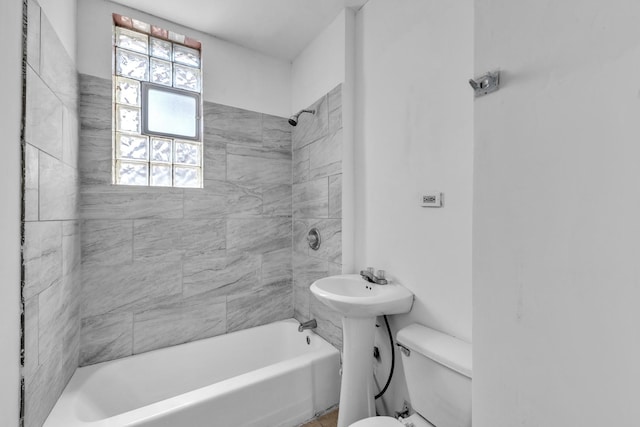 3031 S Central Park Ave, Chicago, IL 60623 - full bathroom featuring washtub / shower combination and toilet