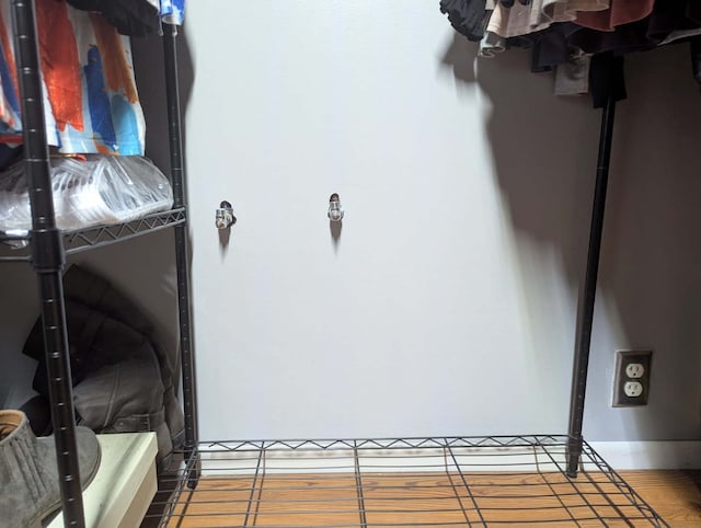 1906 Green Bay Rd, Zion, IL 60099 - view of washroom