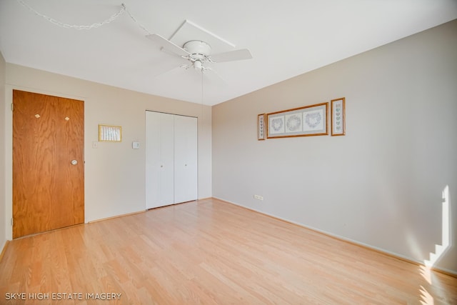9716 S Karlov Ave S Unit 307, Oak Lawn, IL 60453 - unfurnished bedroom with light wood-style floors, a closet, and ceiling fan