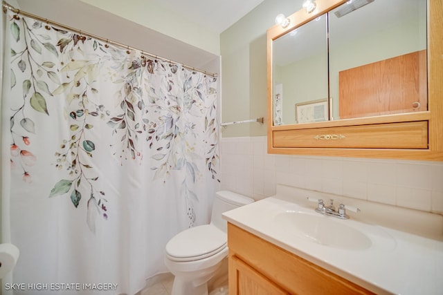 9716 S Karlov Ave S Unit 307, Oak Lawn, IL 60453 - full bath with tile walls, vanity, a wainscoted wall, and a shower with shower curtain