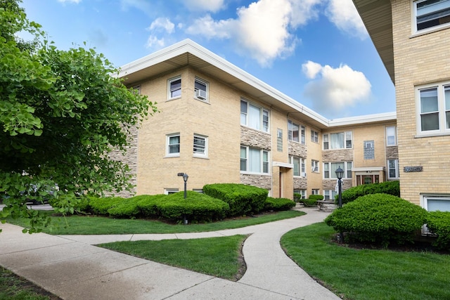 5457 W Edmunds St Unit 1A, Chicago, IL 60630 - view of property