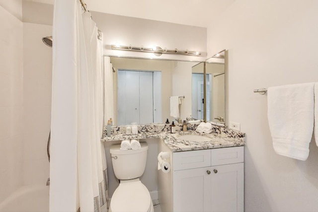 3660 N Lake Shore Dr Unit 3304, Chicago, IL 60613 - full bath featuring vanity and toilet