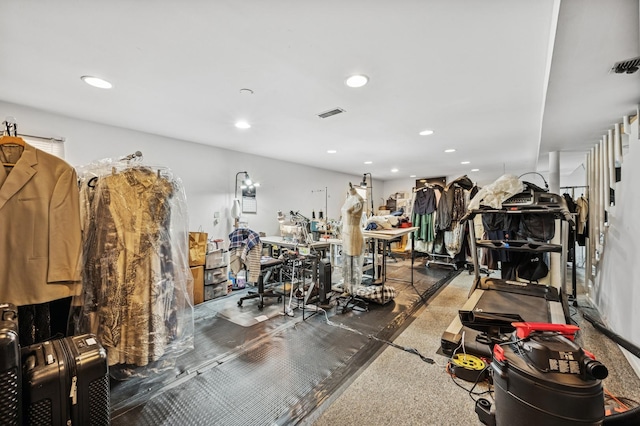 9519 Kolmar Ave, Skokie, IL 60076 - exercise room featuring recessed lighting