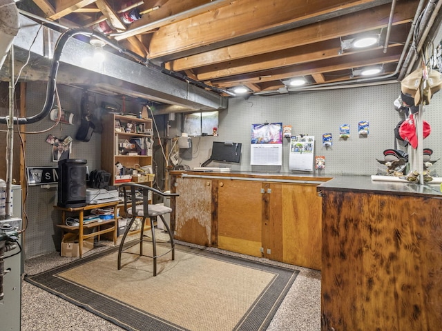 922 S School St, Mount Prospect, IL 60056 - view of bar area