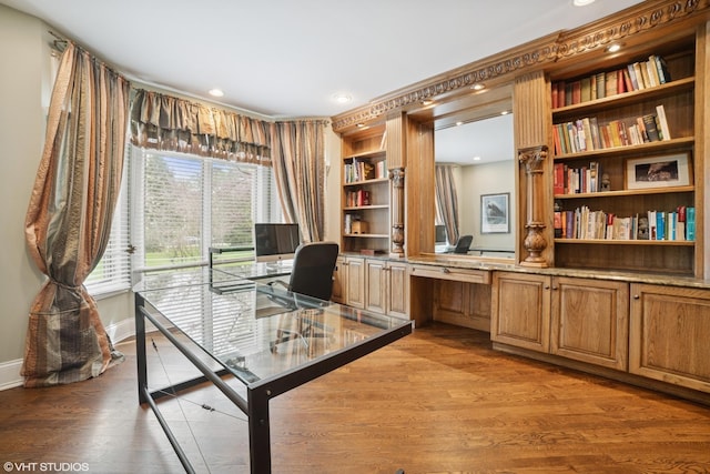 32W634 Oak Lawn Farm Rd, Wayne, IL 60184 - home office with light wood-style floors, built in study area, and recessed lighting