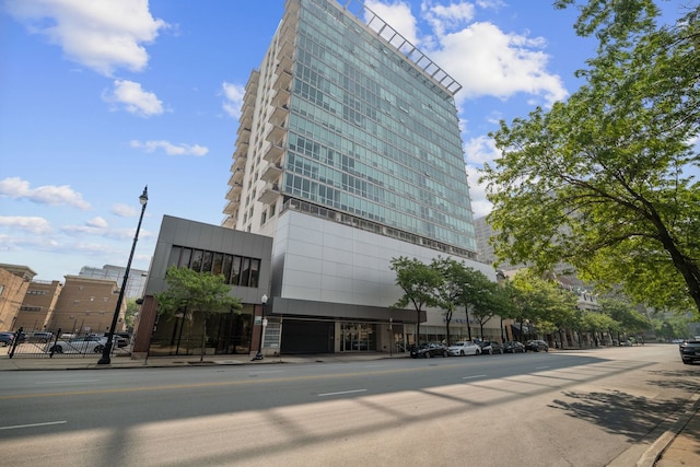 1845 S Michigan Ave Unit 701, Chicago, IL 60616 - view of building exterior