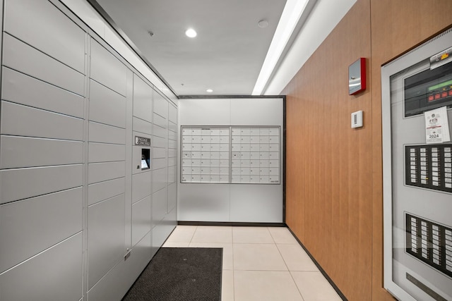 1845 S Michigan Ave Unit 701, Chicago, IL 60616 - view of property's community featuring mail area and recessed lighting