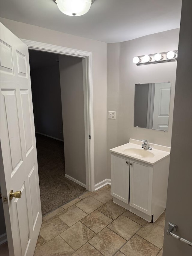 5125 W 101st St, Oak Lawn, IL 60453 - bathroom with vanity and baseboards