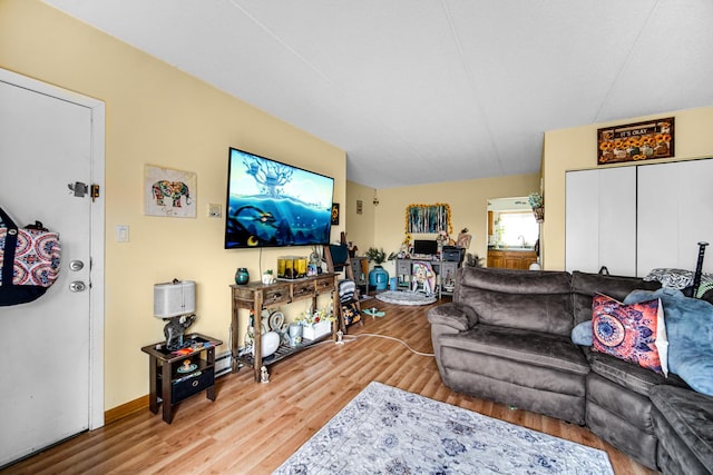 961 N Rohlwing Rd Unit 201B, Addison, IL 60101 - photo 8