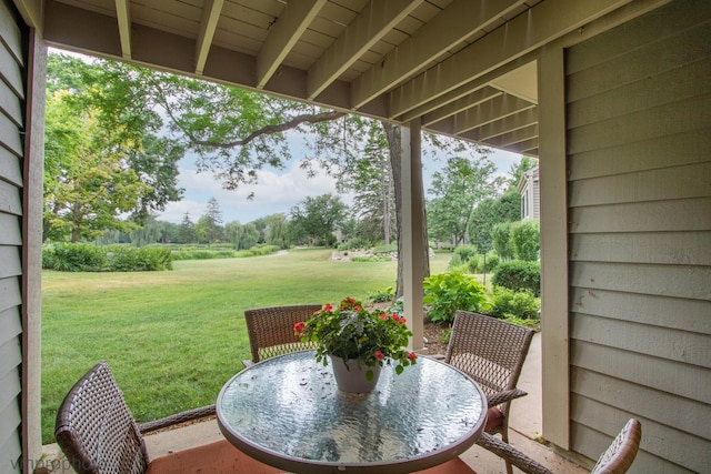 285 N Bay Ct, Lake Barrington, IL 60010 - view of patio / terrace with outdoor dining area