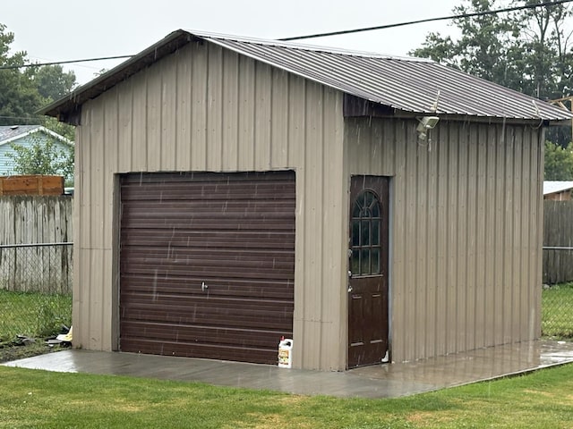 11071 E Fisher Rd, Rochelle, IL 60168 - view of detached garage