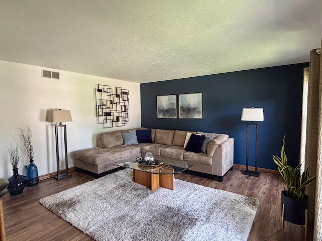 120 Colebrook Pl, Rockton, IL 61072 - living room featuring wood finished floors and a textured ceiling