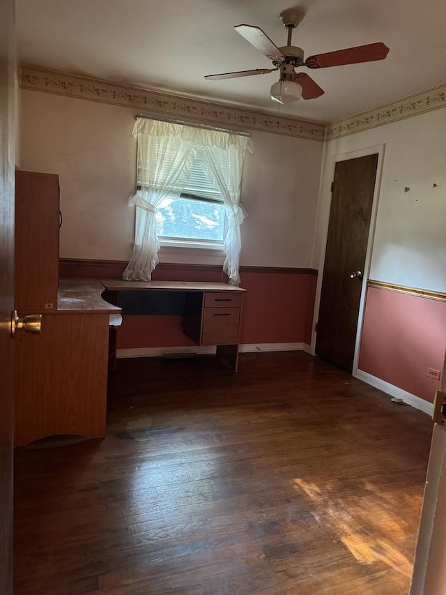 6006 Pershing Ave, Downers Grove, IL 60516 - unfurnished office featuring ceiling fan and dark wood-style floors