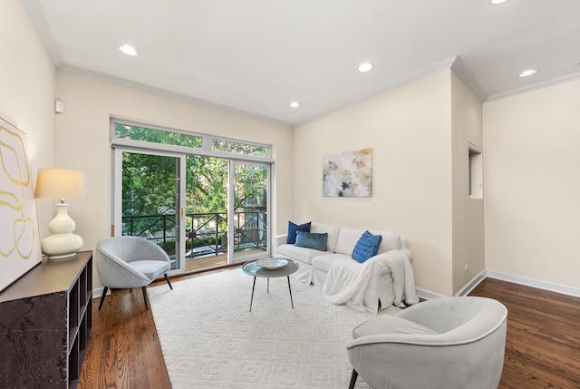 2031 W Saint Paul Ave Unit 2W, Chicago, IL 60647 - living room with crown molding, dark wood-type flooring, and recessed lighting