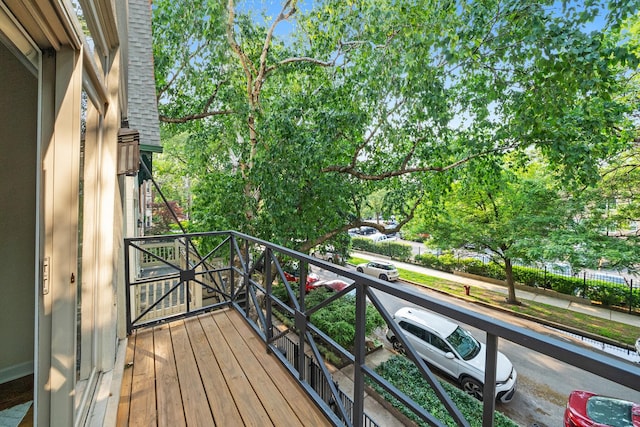 2031 W Saint Paul Ave Unit 2W, Chicago, IL 60647 - view of balcony