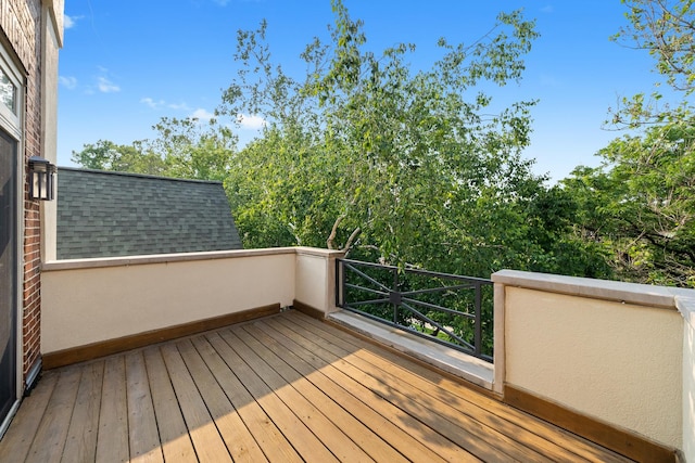 2031 W Saint Paul Ave Unit 2W, Chicago, IL 60647 - view of wooden deck