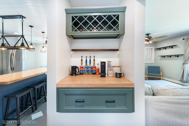 531 Rockland Rd, Crystal Lake, IL 60014 - indoor dry bar featuring freestanding refrigerator and a ceiling fan