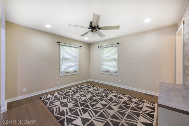 531 Rockland Rd, Crystal Lake, IL 60014 - spare room with wood finished floors, ceiling fan, and recessed lighting