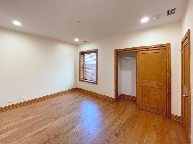 5064 W Agatite Ave Unit 3, Chicago, IL 60630 - unfurnished bedroom featuring light wood-style flooring and recessed lighting
